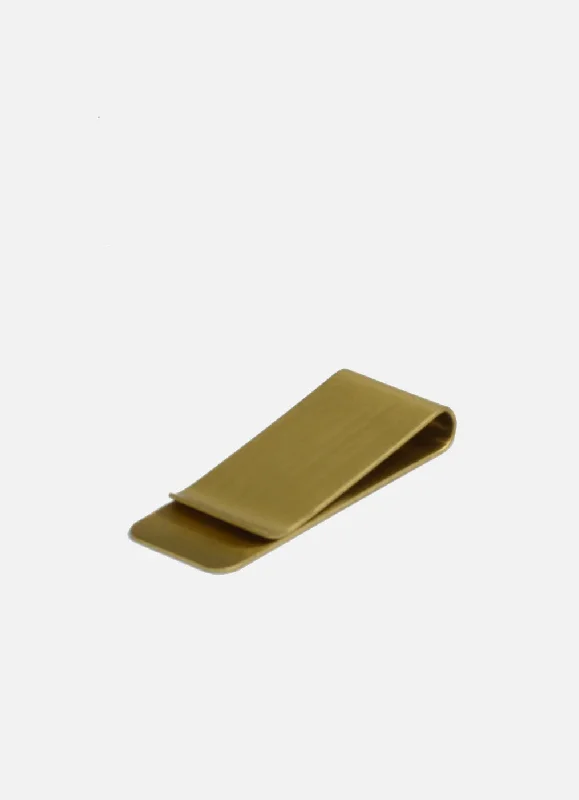Waterproof luggage covers for protection against rain on outdoor tripsCurated Basics Brass Money Clip