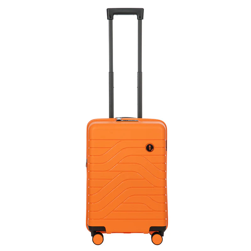 Magnetic luggage labels that can be easily changed or removedBric's B/Y Ulisse 21" Expandable Spinner Orange