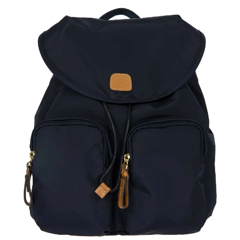 Earplugs and eye masks set for a good sleep during long - haul flightsBric's X-Bag Small City Backpack - Navy BXL43754.050 Earplugs and eye masks set for a good sleep during long - haul flightsBric's X-Bag Small City Backpack - Navy BXL43754.050