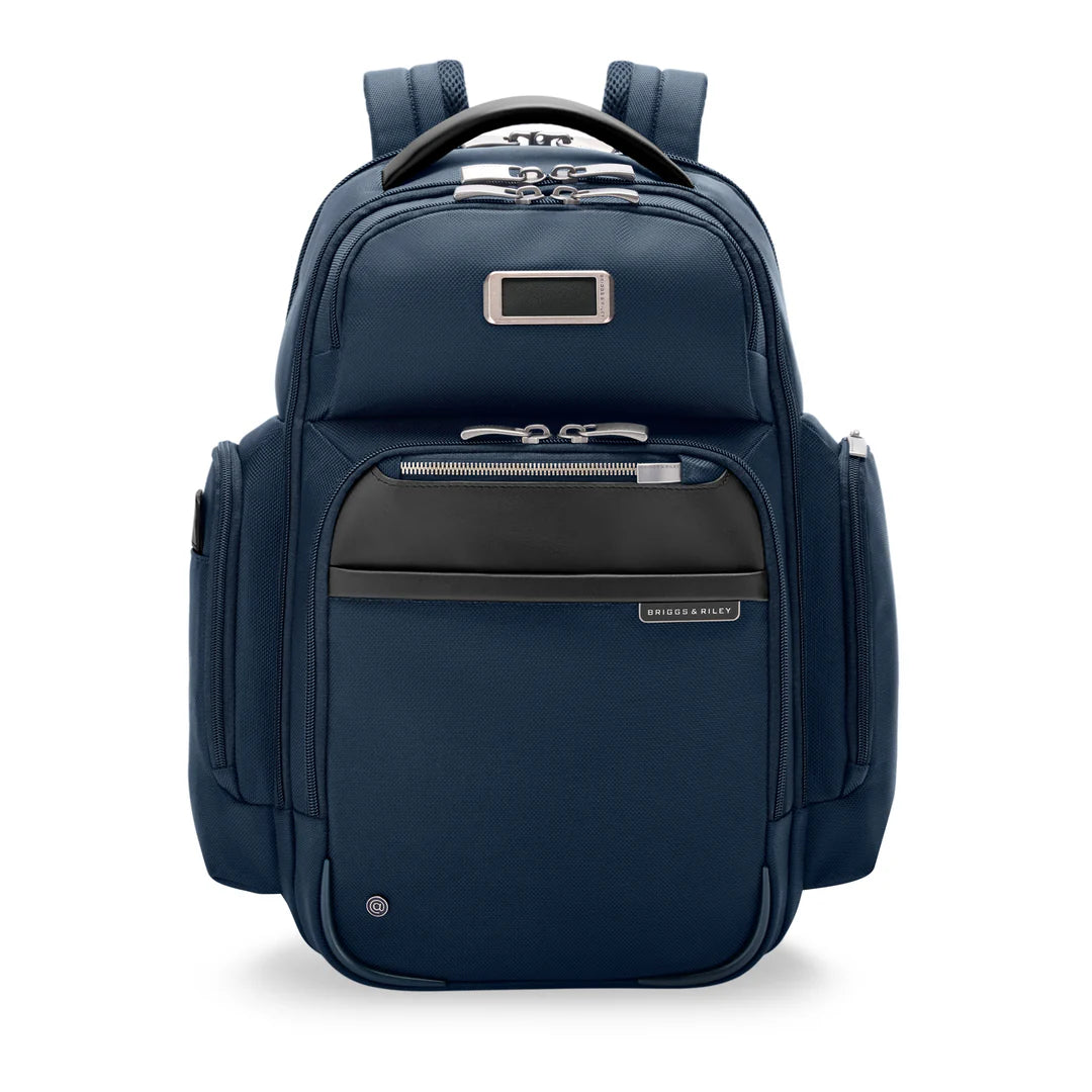 Magnetic luggage labels that can be easily changed or removedBriggs and Riley @work Medium Cargo Backpack Magnetic luggage labels that can be easily changed or removedBriggs and Riley @work Medium Cargo Backpack
