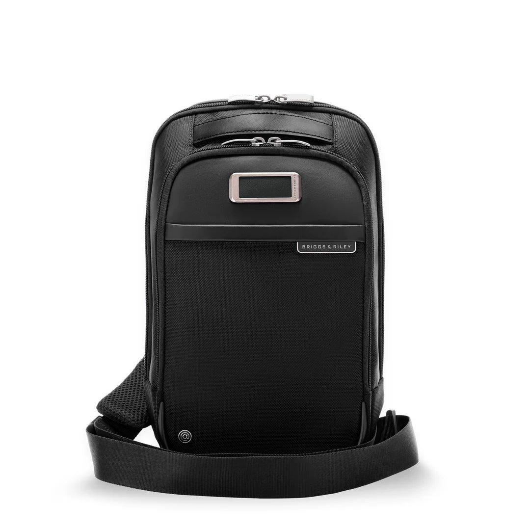 Luggage straps with buckle closures to secure overstuffed bagsBriggs and Riley @work Sling Luggage straps with buckle closures to secure overstuffed bagsBriggs and Riley @work Sling