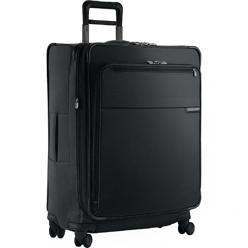Waterproof luggage covers for protection against rain on outdoor tripsBaseline Global Getaways