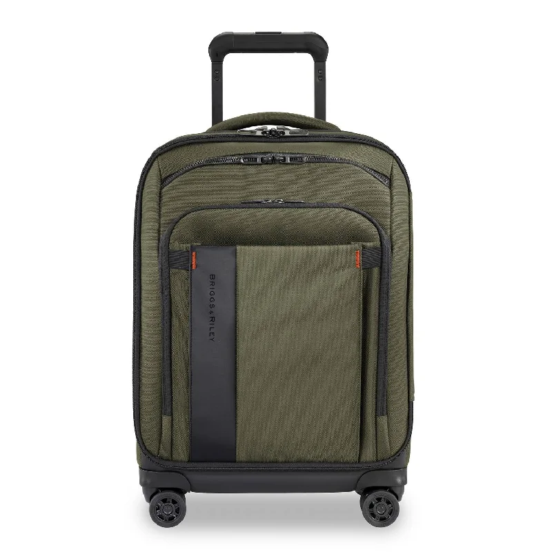 Travel backpack rain covers made of durable nylon materialBriggs & Riley ZDX International Carry-on Expandable Spinner Hunter Travel backpack rain covers made of durable nylon materialBriggs & Riley ZDX International Carry-on Expandable Spinner Hunter
