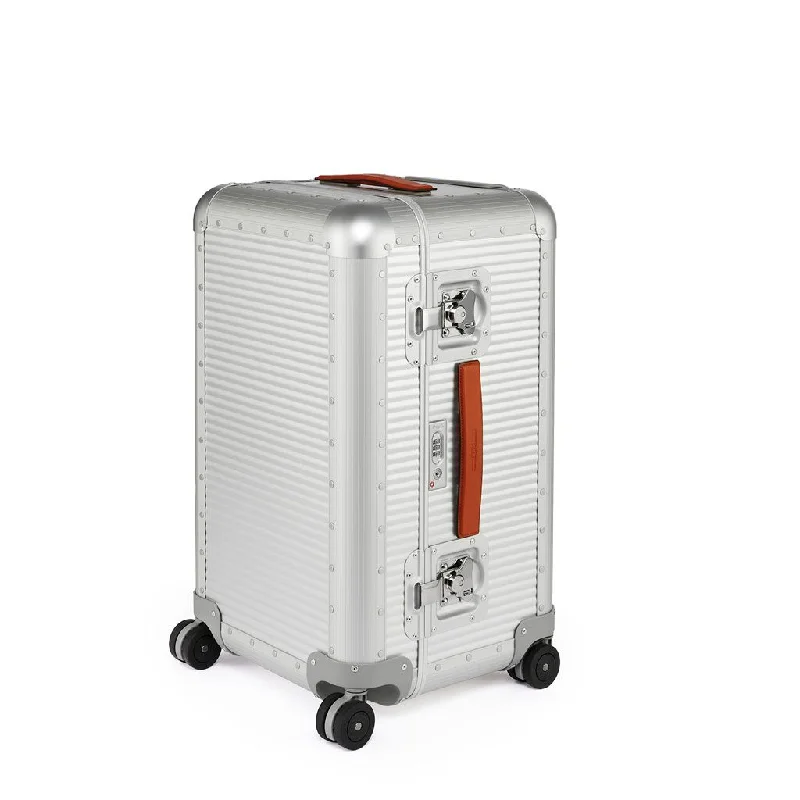 Neck pillows with memory foam for comfortable in - flight or car ridesFPM Milano Bank Trunk on Wheels S