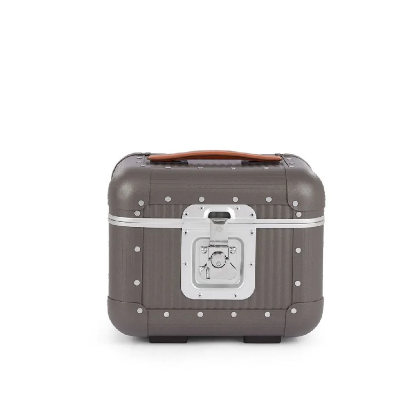 Lightweight luggage tags with personalized names and contact info for easy identificationFPM Milano Bank Vanity Case