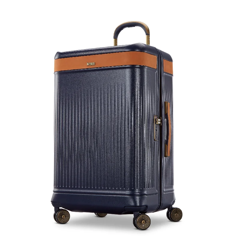 Travel document holders with multiple slots for passports and ticketsHartmann Reserve Medium Trunk Travel document holders with multiple slots for passports and ticketsHartmann Reserve Medium Trunk