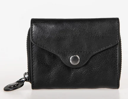 Top-rated money clips for everyday useAunts & Uncles Grandma's Luxury Club Judy Wallet
