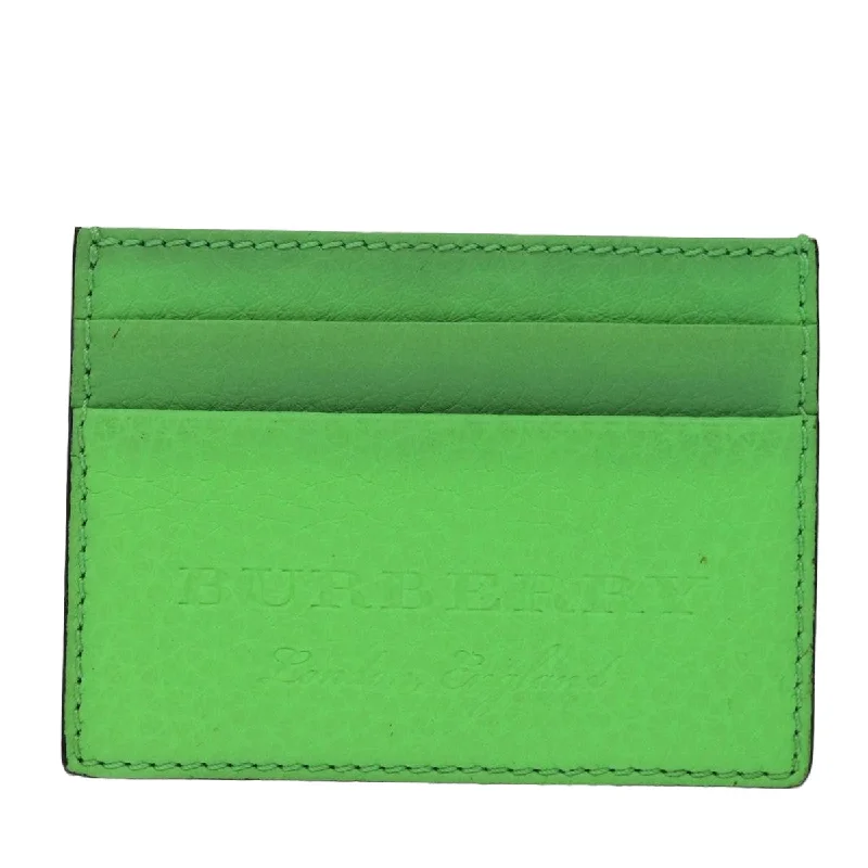 Money clips vs traditional walletsBurberry  Leather Wallet  (Pre-Owned)