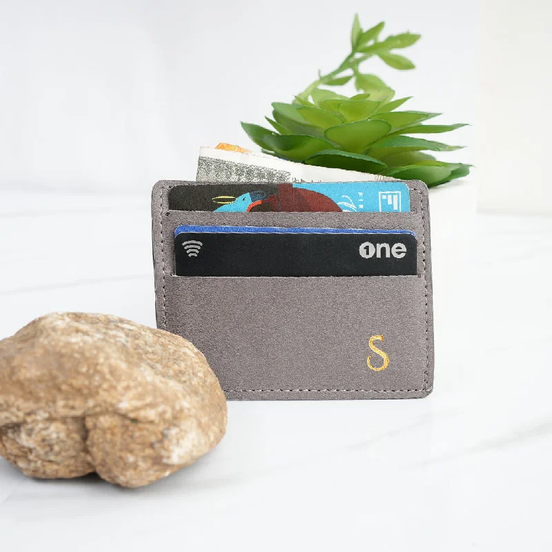 Money clips vs traditional walletsCardholder