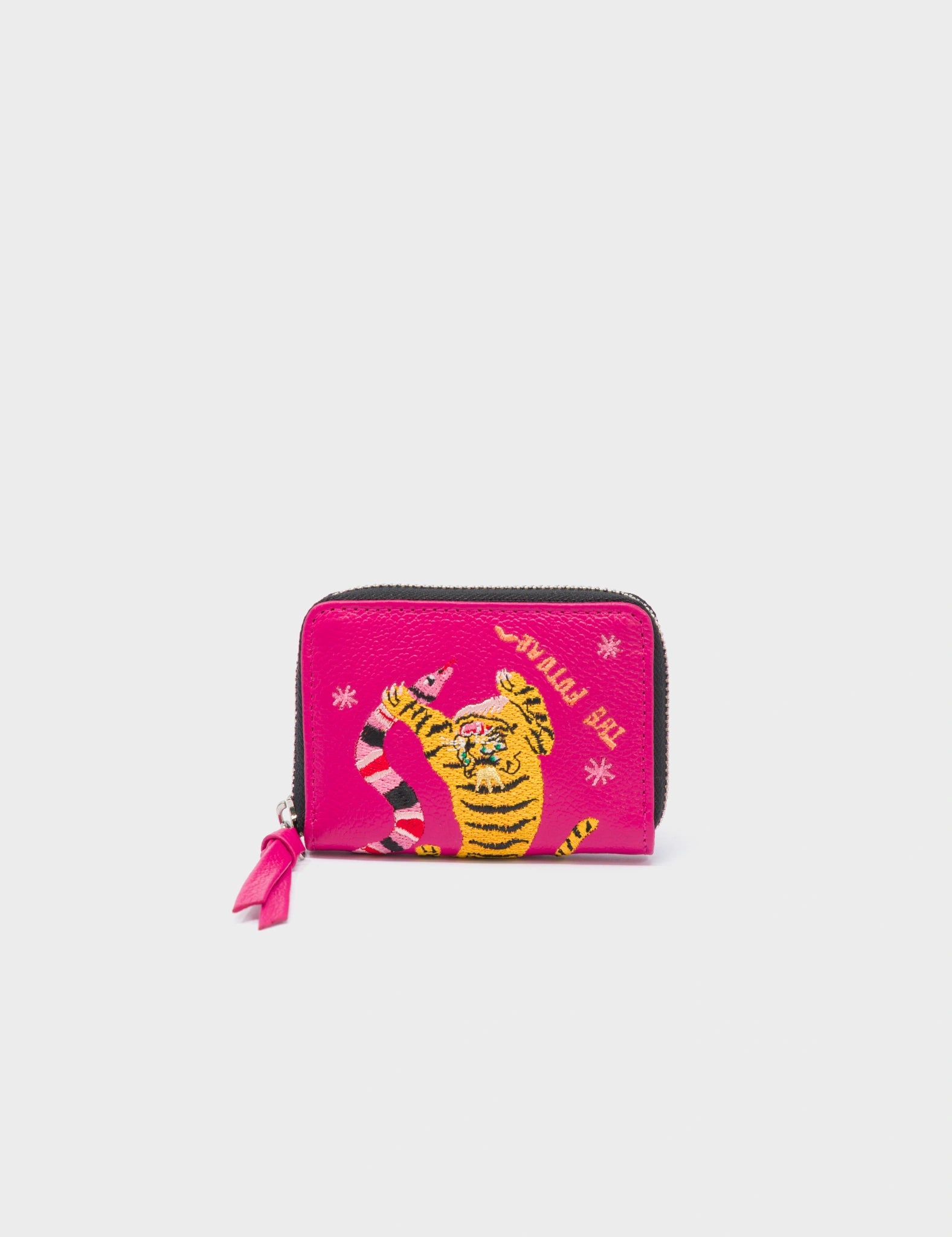 How to clean and maintain metal money clipsFrodo Beet Leather Zip Around Wallet - Tiger and Snake Embroidery