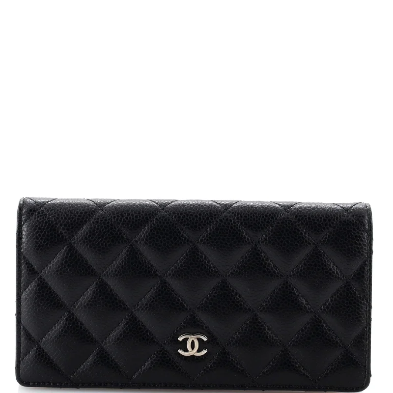 How to choose the right money clipL-Yen Wallet Quilted Caviar