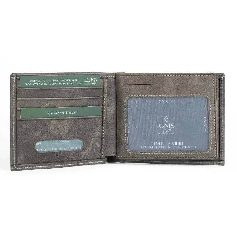 Money clips for women with sleek designsBifold Leather Wallet | Essential Basalt