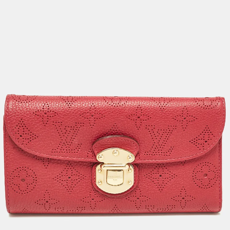 How to choose the right money clipLouis Vuitton Fuchsia Monogram Mahina Leather Amelia Wallet