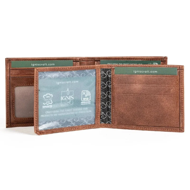 Money clips with magnetic closureBifold Leather Wallet | Essential Dynamic Agate
