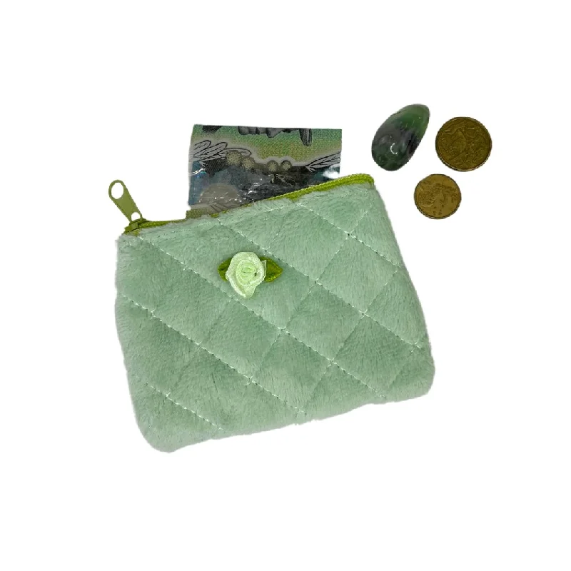 Money clips vs traditional walletsMint Wallet