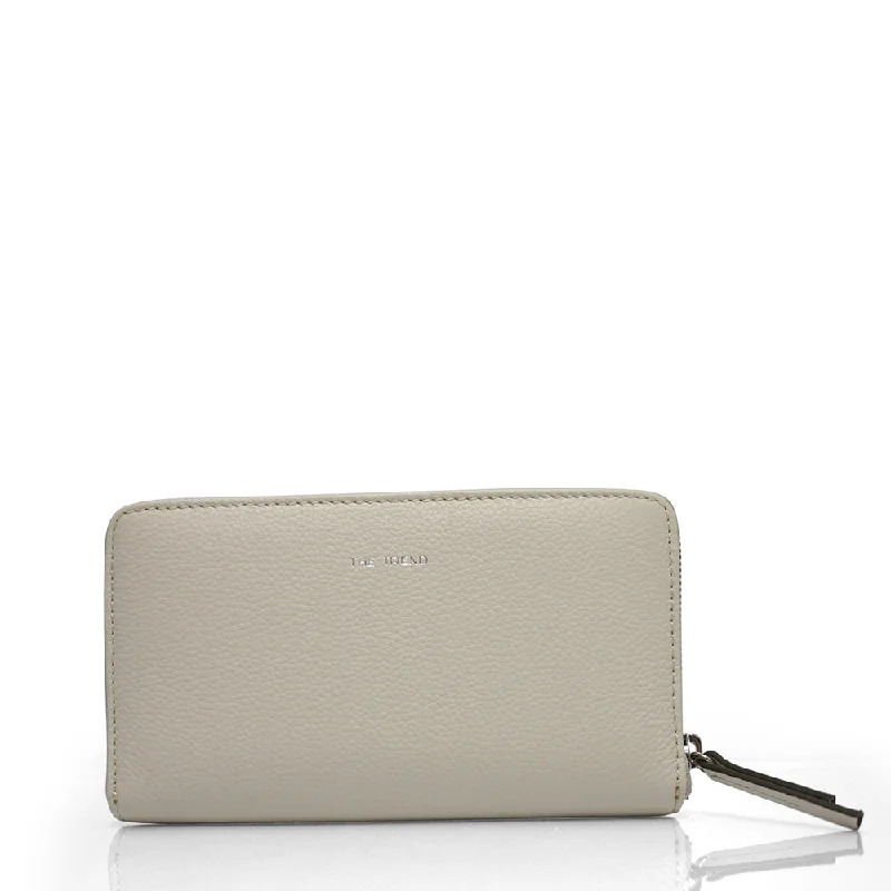 Money clips for women with sleek designsThe Trend Long Italian Leather Zippered Wallet