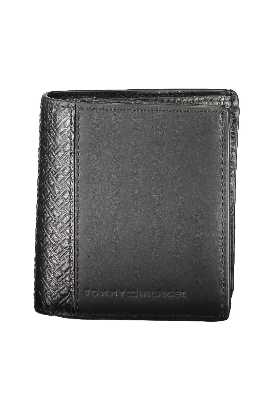 Money clips with magnetic closureTommy Hilfiger  Leather Men's Wallet