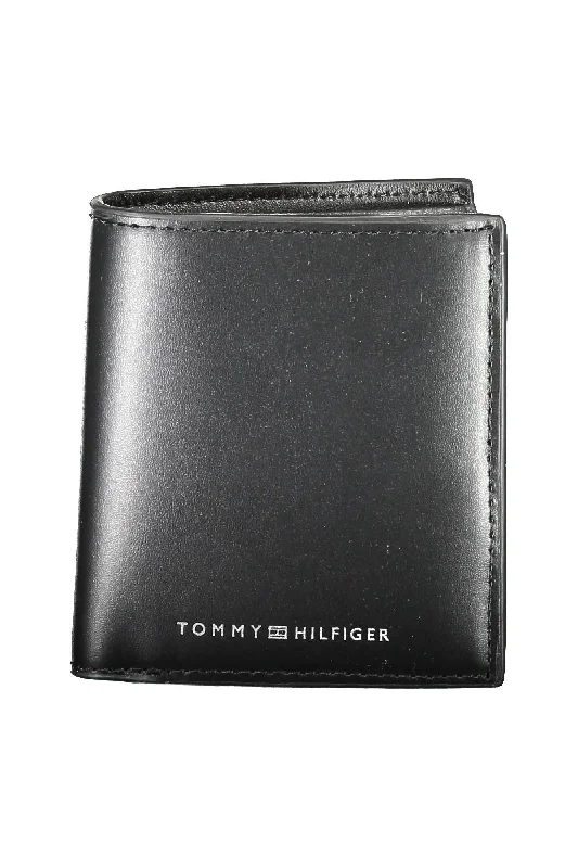 Slim money clips for minimalist walletsTommy Hilfiger  Leather Men's Wallet