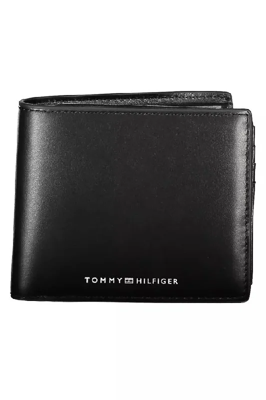 Vintage-style money clips for collectorsTommy Hilfiger  Leather Men's Wallet