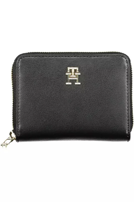 Money clips with magnetic closureTommy Hilfiger  Polyethylene Men's Wallet