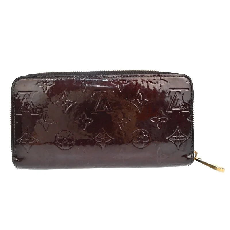 Louis Vuitton Zippy  Patent Leather Wallet  (Pre-Owned)