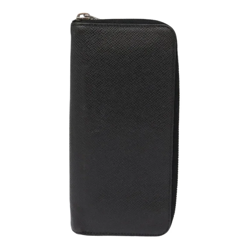 Louis Vuitton Zippy Wallet  Leather Wallet  (Pre-Owned)