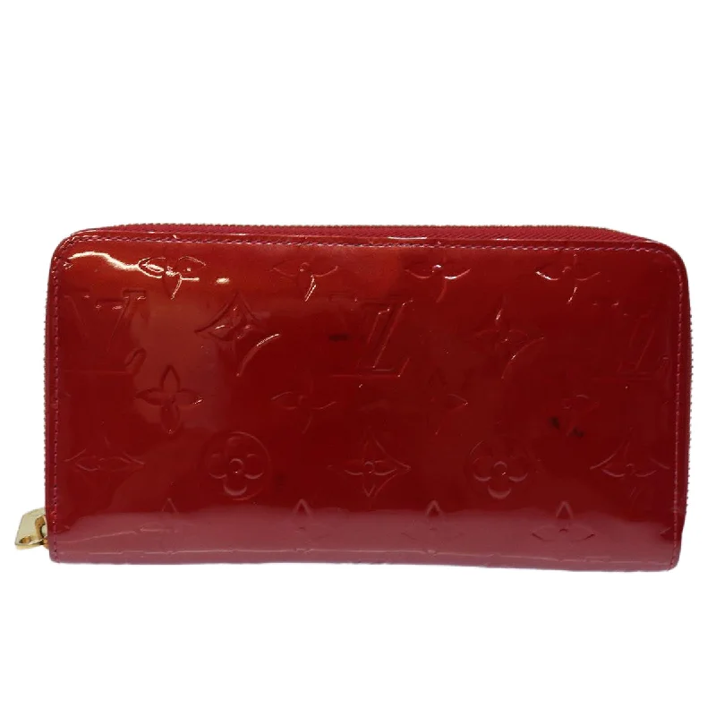 Louis Vuitton Zippy Wallet  Patent Leather Wallet  (Pre-Owned)