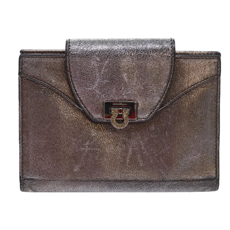 Salvatore Ferragamo Gancini  Leather Wallet  (Pre-Owned)