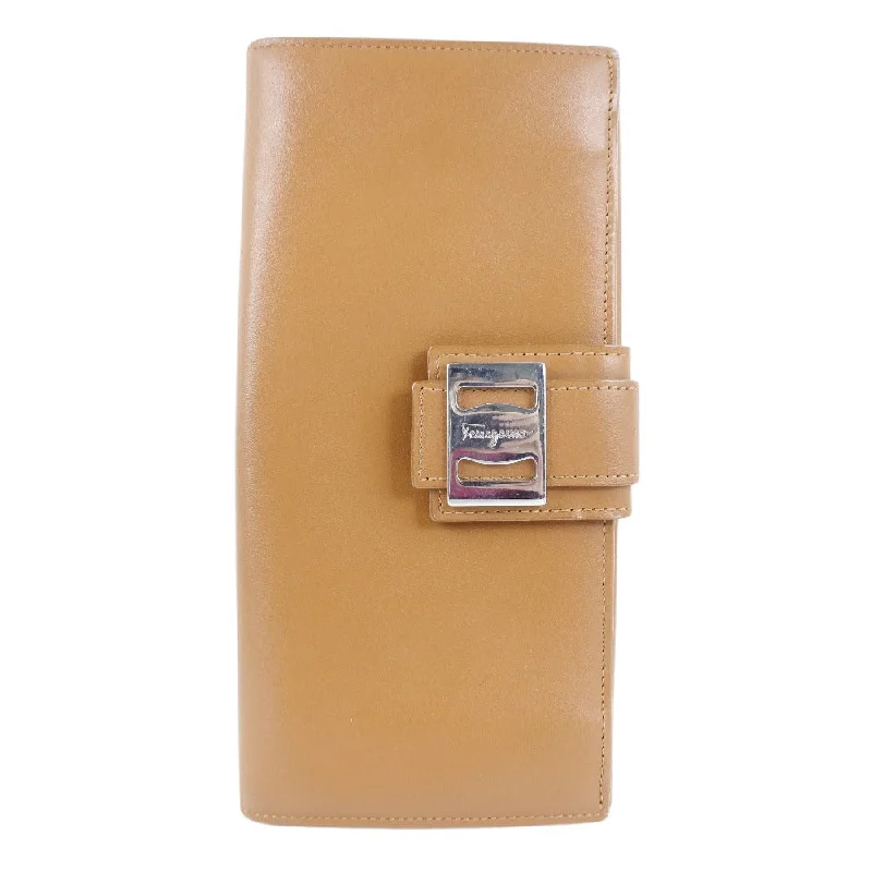 Salvatore Ferragamo  Leather Wallet  (Pre-Owned)